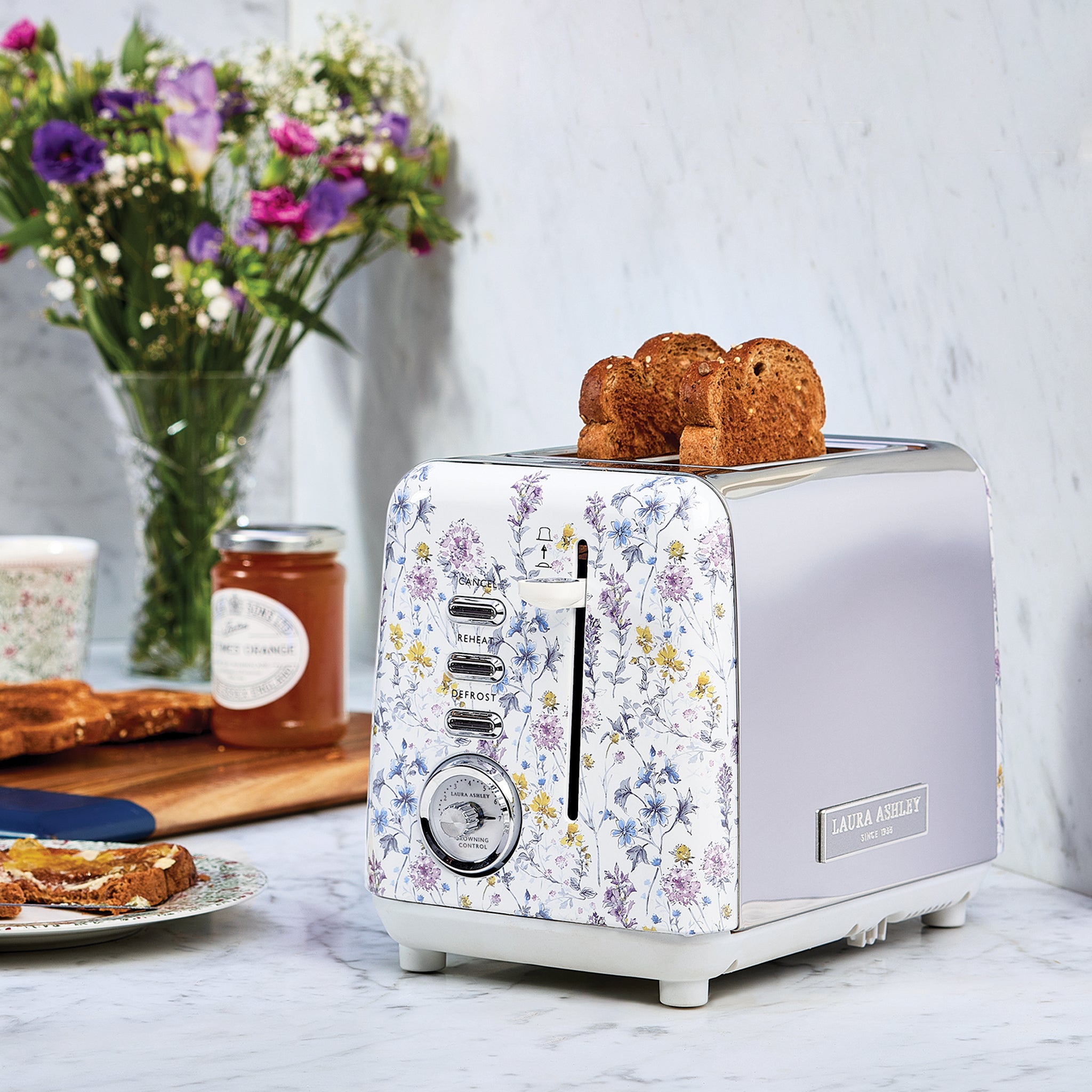 Laura Ashley - 2-Slice Toaster