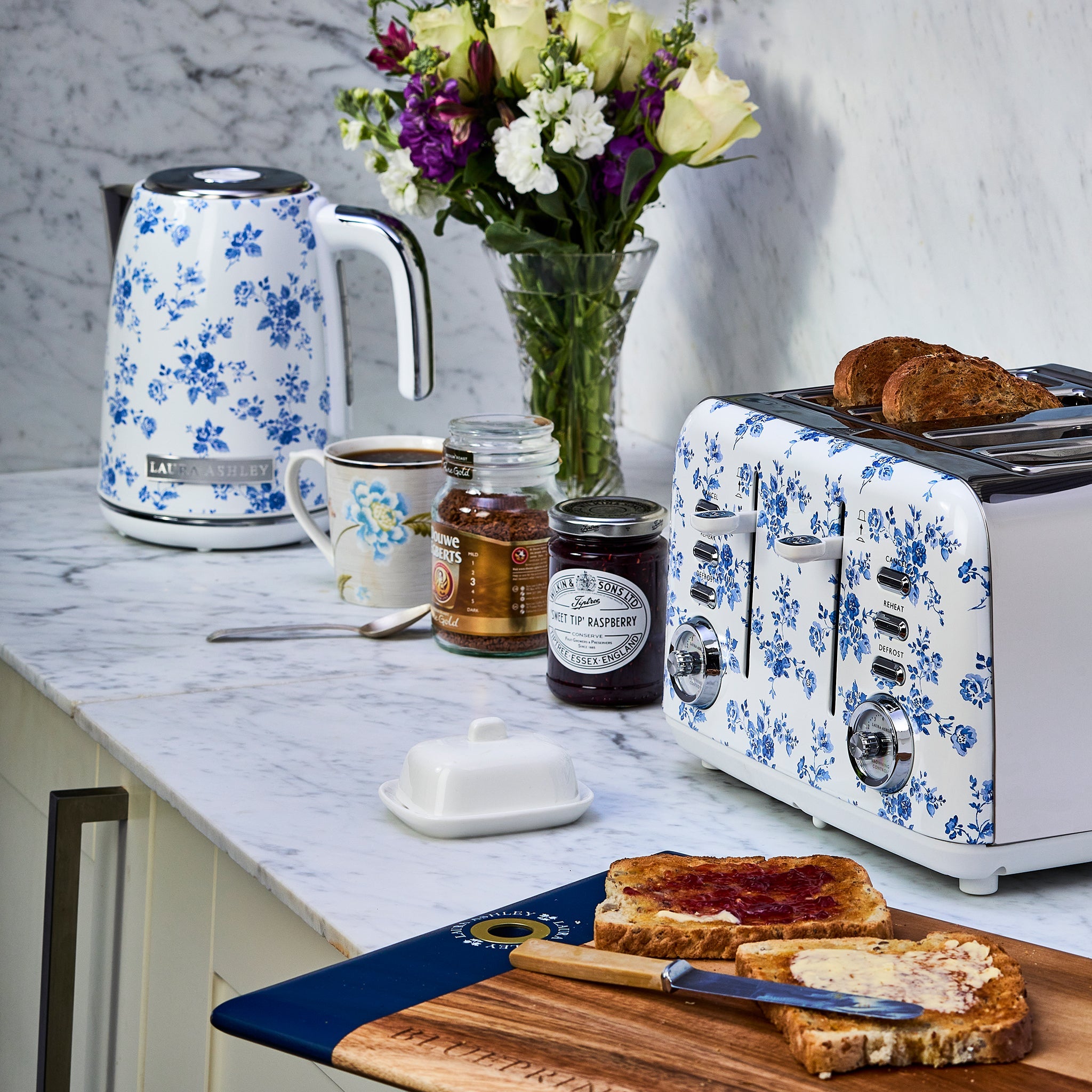 Laura Ashley - 4-Slice Toaster