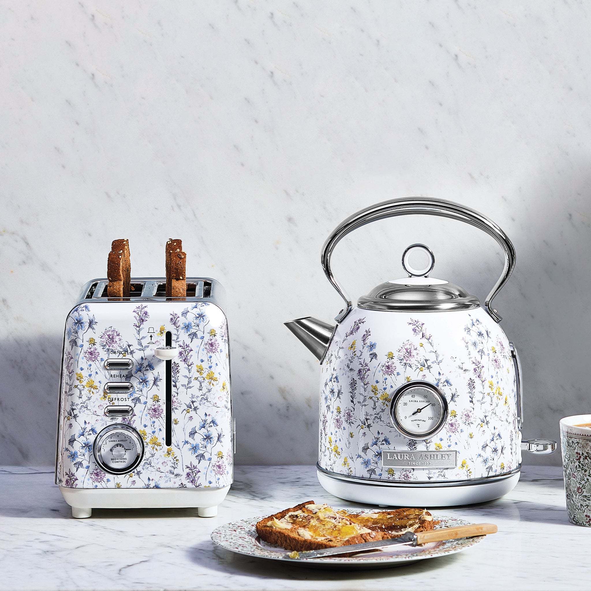 Laura Ashley - 2-Slice Toaster