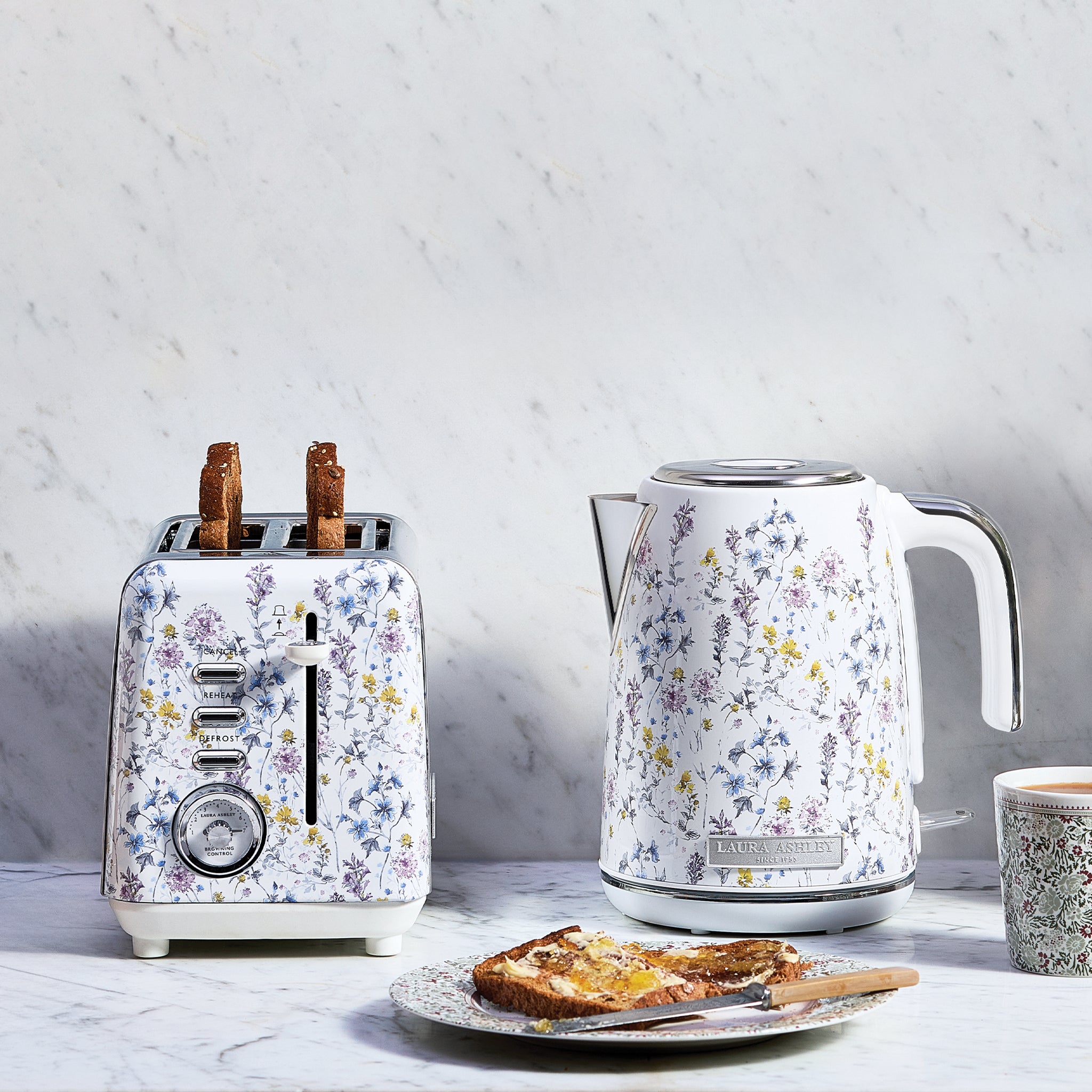 Laura Ashley - 2-Slice Toaster