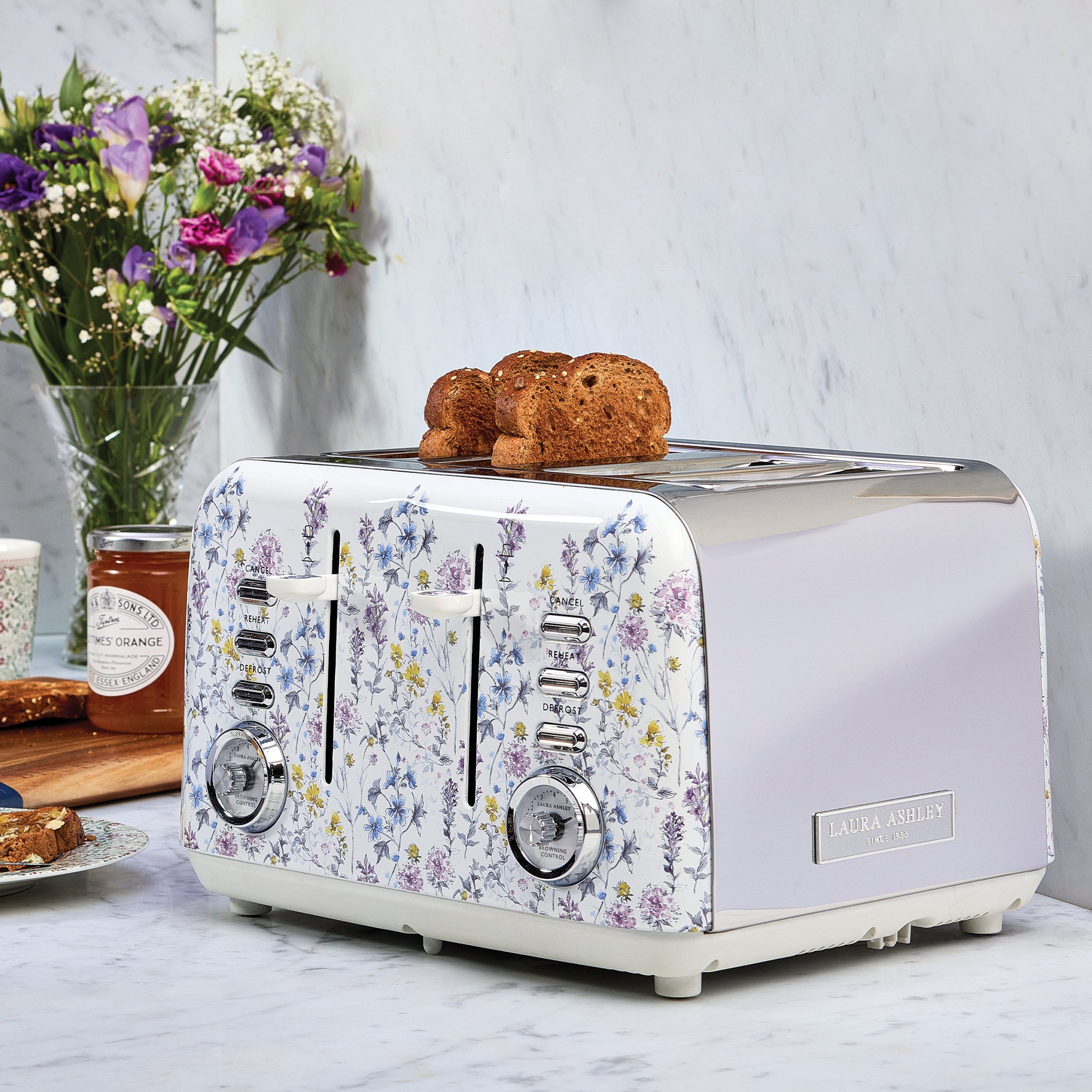 Laura Ashley - 4-Slice Toaster